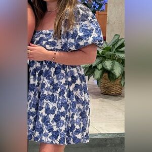 Abercrombie and Fitch Blue and White Floral Dress